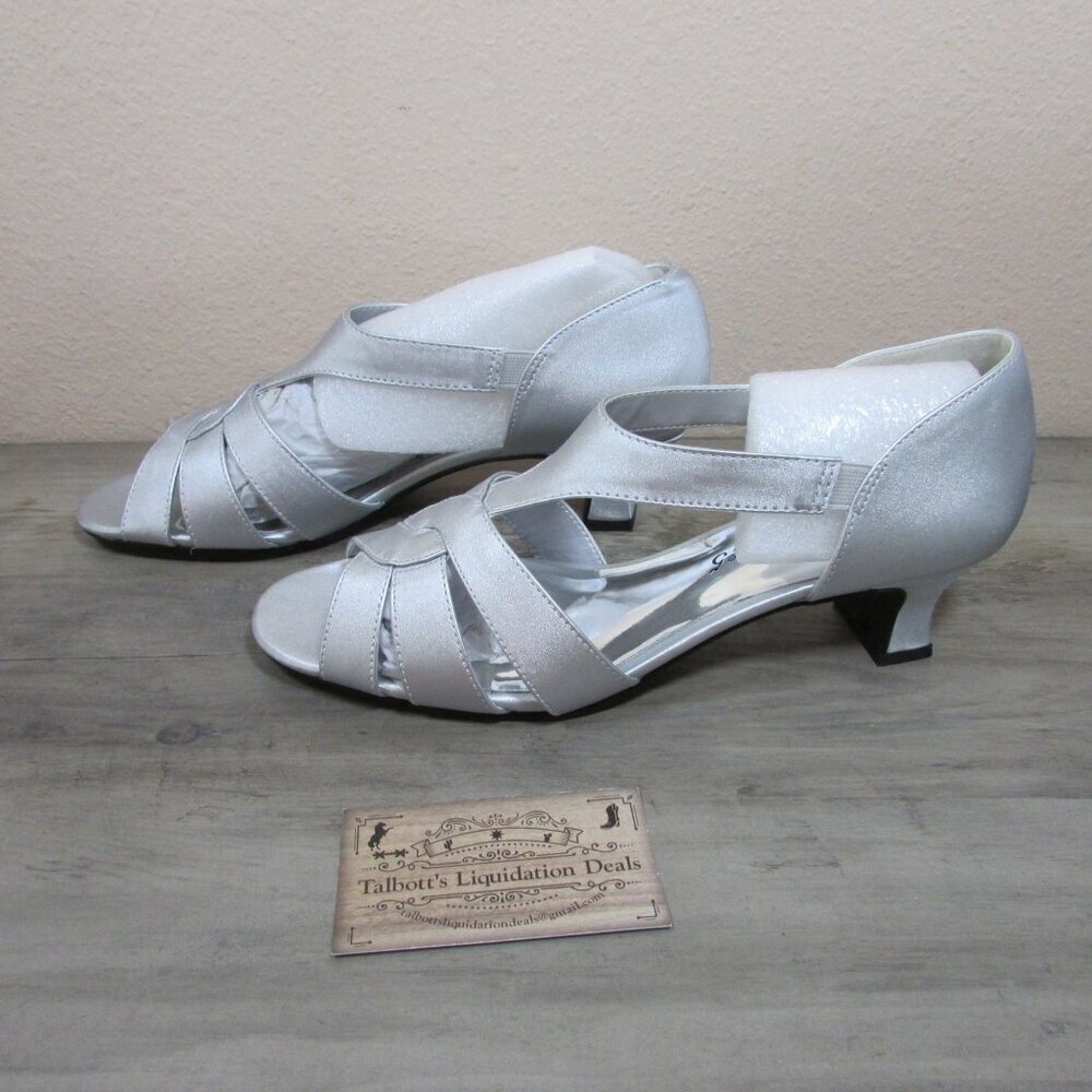 Easy Street Alive 5 Women's 9 Essie Dress Sandals Silver 31-0717